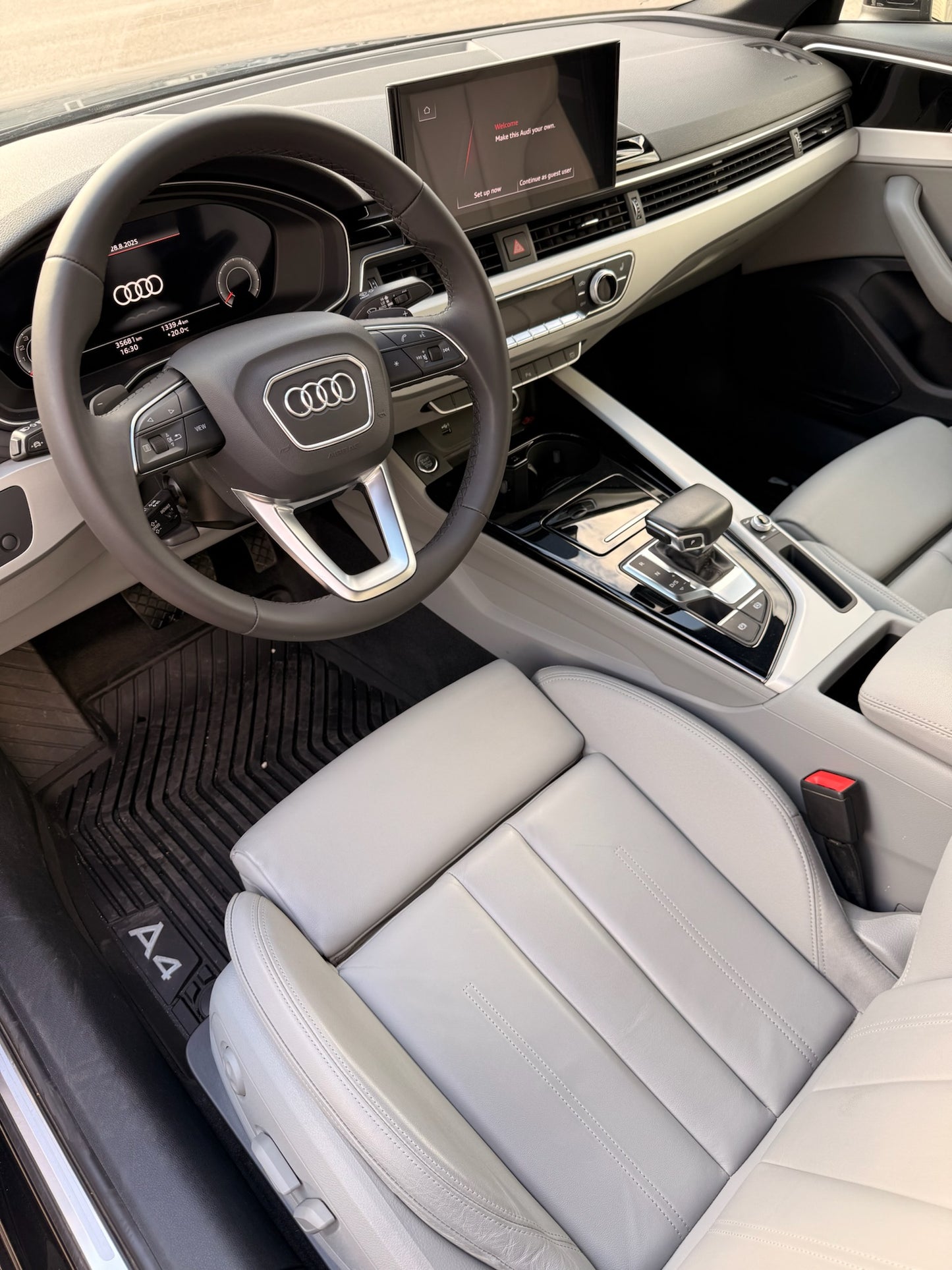 Audi A4 Limousine 35